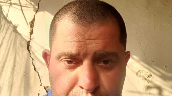 Jeton në varfëri ekstreme, Ernildi me autizëm&hellip;