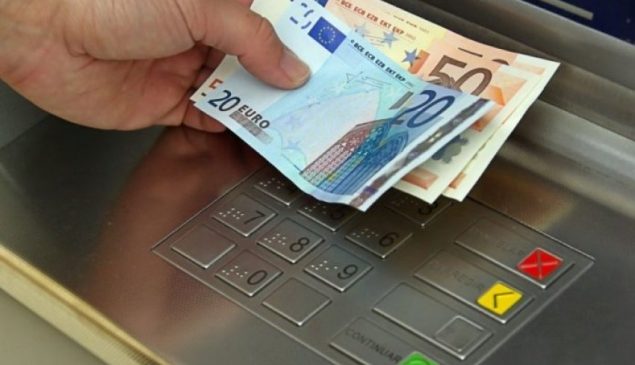 Deponohen rreth 600 euro të falsifikuara në&hellip;