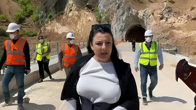 S’pipëtin miza për tunelin e Murrizit, Rrok&hellip;