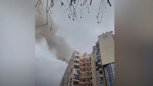 Bie zjarr në një pallat tek ‘Stacioni&hellip;