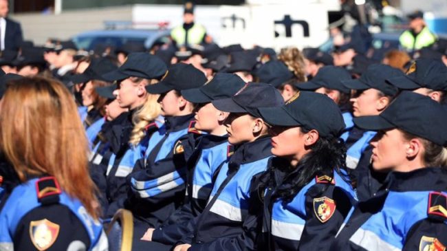 Kursanti i Akademisë së Sigurisë denoncon: Qëndrojmë&hellip;