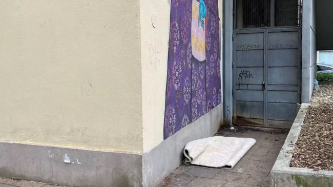 Flinte në një strehë të stacionit të&hellip;