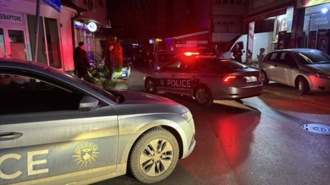 Vdes njëri nga të plagosurit nga gjuajtja&hellip;