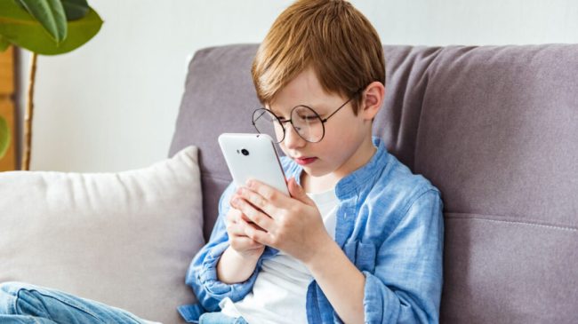 “Përdorimi me orë të gjata i telefonit&hellip;
