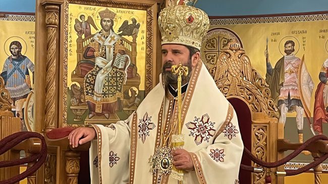 Bien këmbanat! Hirësia Joan zgjidhet kryepeshkop i&hellip;