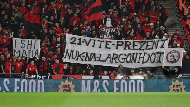 Pasi i la pa bileta, tifozët kuqezi&hellip;