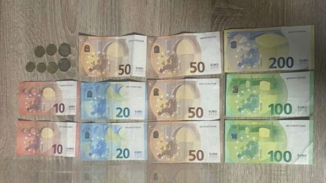 Qytetari nga Shtimja gjen portofolin me mbi&hellip;