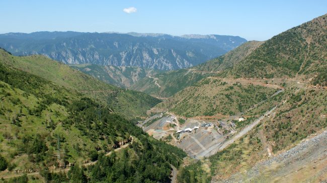 Shembet masivi i gurëve në minierën e&hellip;