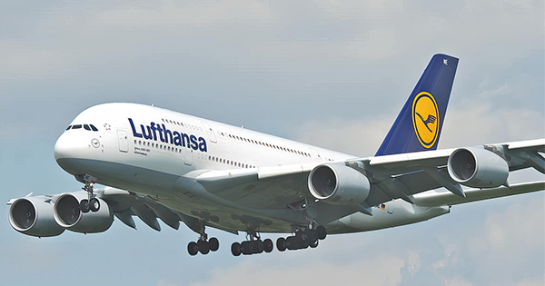 Pilot humb ndjenjat në fluturim, avioni me&hellip;