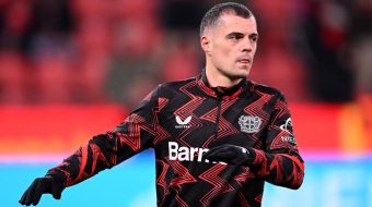 Xhaka kërkon sfidën e re, Milani përballet&hellip;