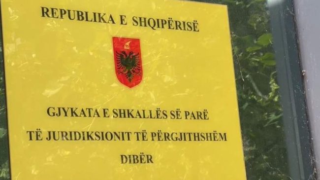 Goditi nënën me 7 goditje thike, 26-vjeçari&hellip;