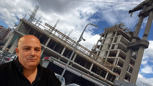 Punëtori humbi jetën, por kantieri i vdekjes&hellip;