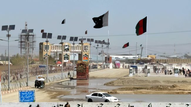 Luftime të ashpra përgjatë kufirit Pakistan-Afganistan, 58&hellip;