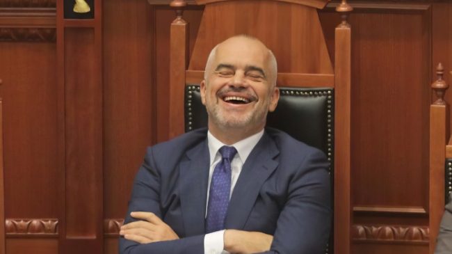 Rama i lë shqiptarët pa dije dhe&hellip;
