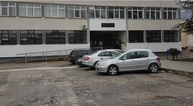 Alarm i rremë bombe në disa shkolla&hellip;
