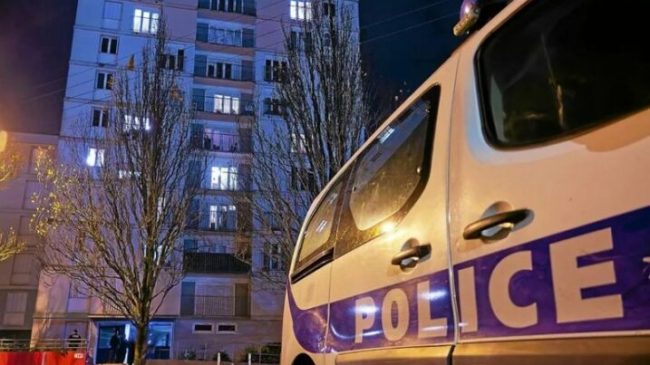 Shqiptari vret gruan me çifte në Francë,&hellip;