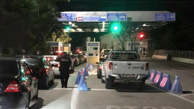Protesta e fermerëve grekë paralizon të dielën&hellip;