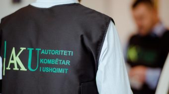 Bllokohet 167 kg ushqim për shpendë, serbët&hellip;