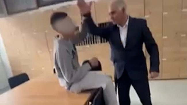 Shoqërohen në polici mësimdhënësi dhe nxënësi pas&hellip;
