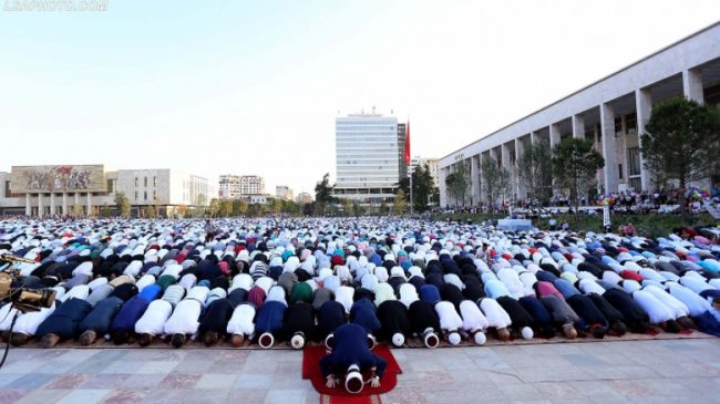 Pas Ramazanit nesër Fitër Bajrami, namazi do&hellip;