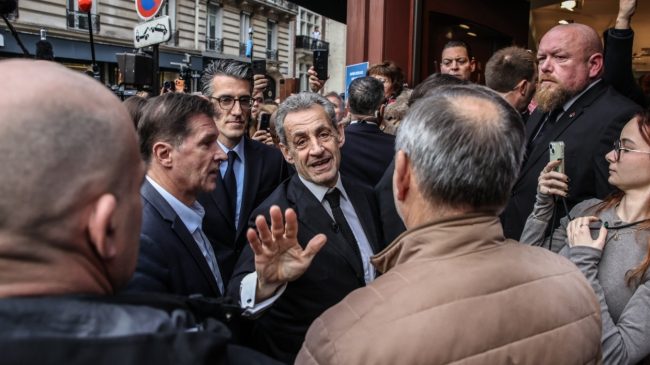 Ish-presidenti francez sërish në bankën e të&hellip;
