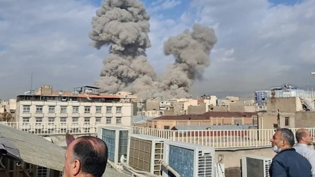 Irani godet kompleksin qeveritar izraelit në Tel&hellip;