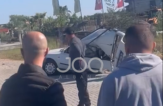 Aksident i rëndë në Thumanë: Makina ndahet&hellip;