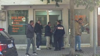 Grabitet dyqani i bulmetit në Pogradec, dëmi&hellip;