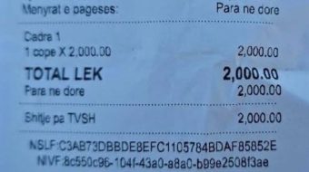 20 mijë lekë çadra në Vlorë