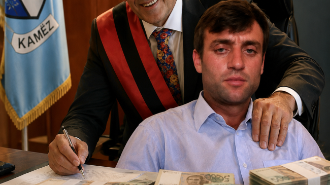 Kamza “Flet Dibrançe”: Kip Suli i fal&hellip;