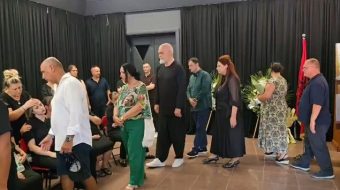 Homazhe për gazetarin Enrik Mehmeti, i pranishëm&hellip;