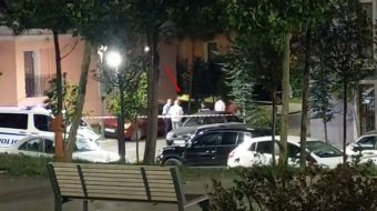 Para se të niste breshëria e plumbave,&hellip;