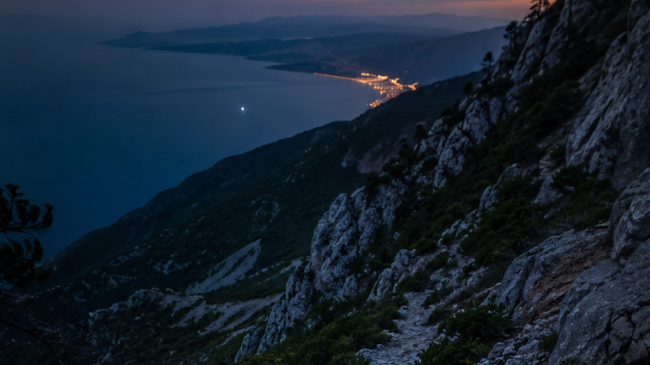 Dy turistë gjermanë u ngjitën dhe mbetën&hellip;