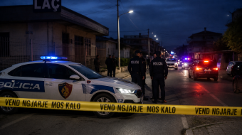 Ekzekutohet me armë zjarri një person në&hellip;