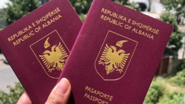 Pasaporta shqiptare humb interesin te të huajt,&hellip;