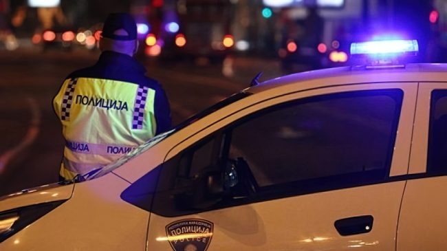 Dyshohet se i rrahu nënën, 31-vjeçari në&hellip;