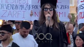 Dita e 47-të e protestës, studentja: Diplomat&hellip;