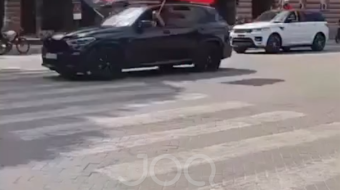 Autokolona e Diasporës mbërrin në Tiranë, kalon&hellip;