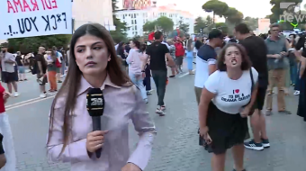 “Zhdukuni, ikni”, protestuesit përplasen me ekipin e&hellip;