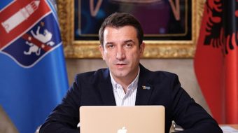 Erion Veliaj firmos rikthimin e Alban Dokushit&hellip;
