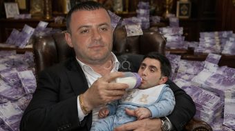 Arbër Abazi “kullufit” 1.3 milionë euro të&hellip;