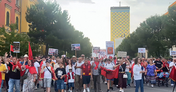 Nis protesta e 32-të në kryeqytet