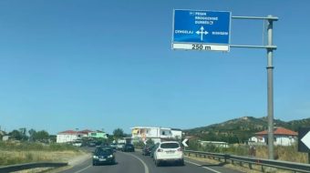 Aksident në Peqin-Rrogozhinë, përplasen dy automjete dhe&hellip;