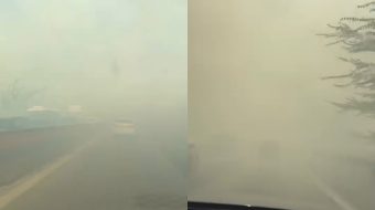 Pamje apokaliptike në autostradë: Tymi i shkurreve&hellip;