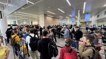 Kaos në aeroportet e BE-së nga kontrollet&hellip;