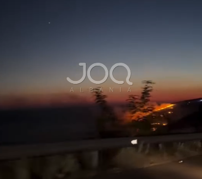 Zjarri në Llaman del jashtë kontrollit: Banorët&hellip;