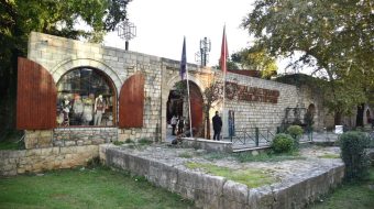 Sherri pranë Kalasë, dëshmitari: Adoleshentët goditën me&hellip;