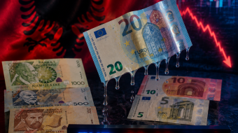 Euro bie në pikiatë, zbret në 93.13&hellip;