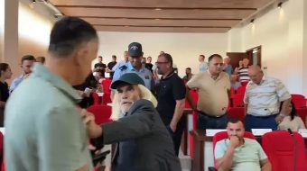 Tensione në Këshillin Bashkiak të Maliqit: PS&hellip;