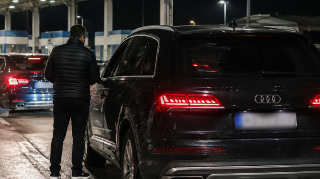 “Na ndihmoi në kufi”, familja shqiptare kërkon&hellip;